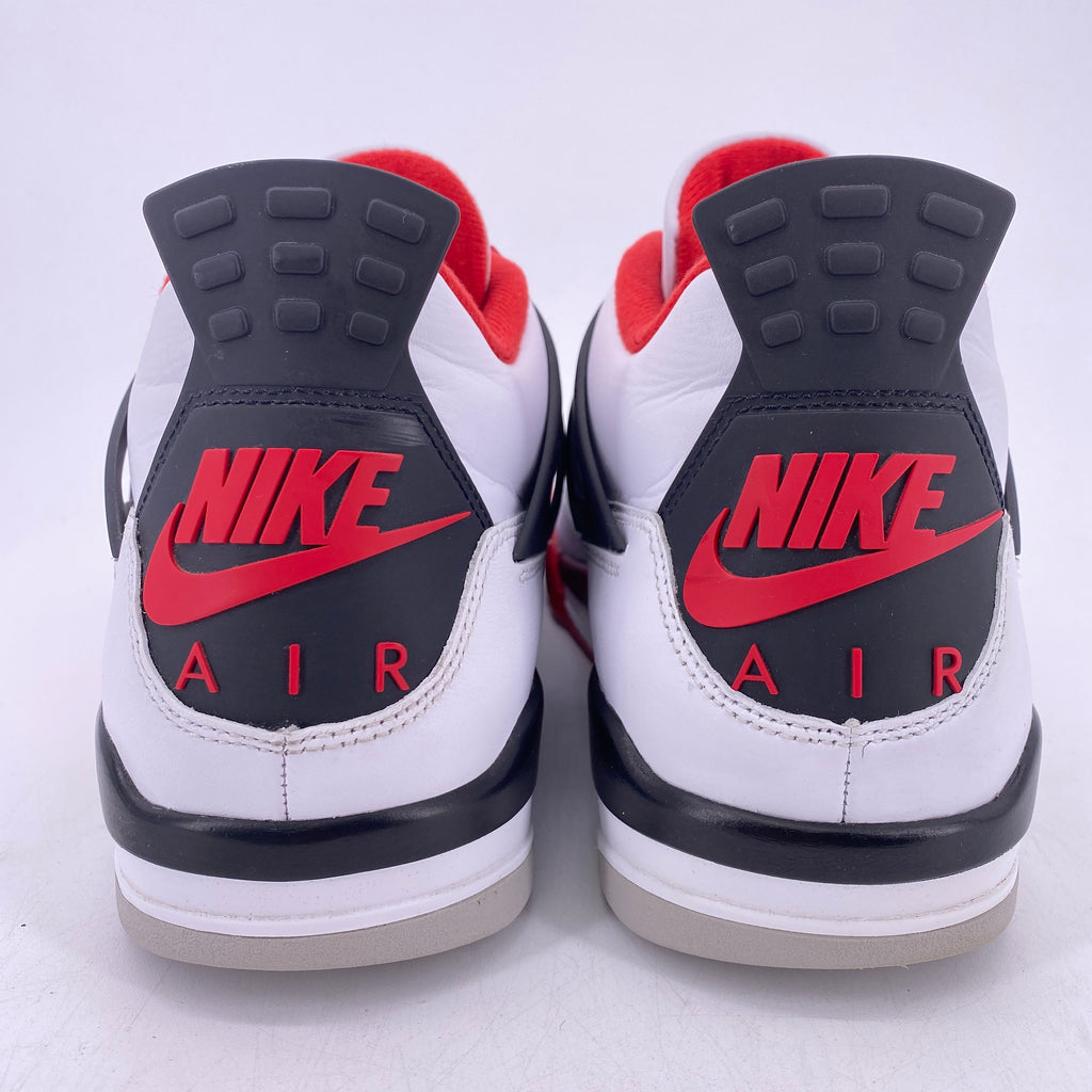 Air Jordan 4 Retro "Fire Red" 2020 Used Size 13