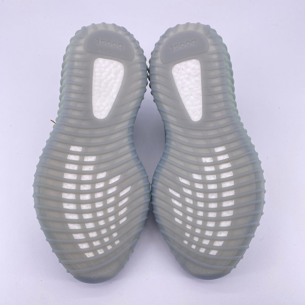 Yeezy 350 v2 "Salt" 2022 Used Size 8