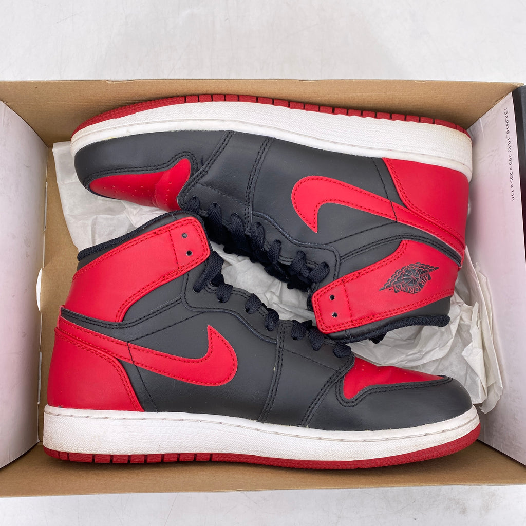 Air Jordan (GS) 1 Retro High OG "Bred" 2013 Used Size 5.5Y