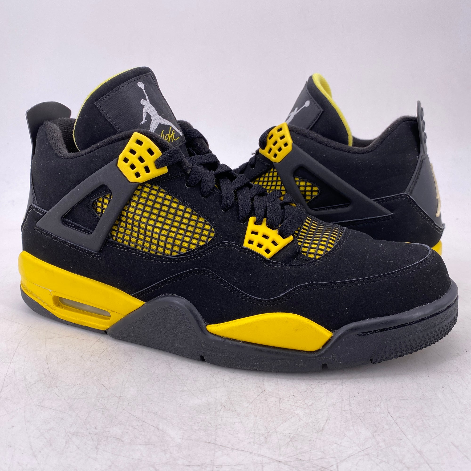 Air Jordan 4 Retro &quot;Thunder&quot; 2012 Used Size 10.5