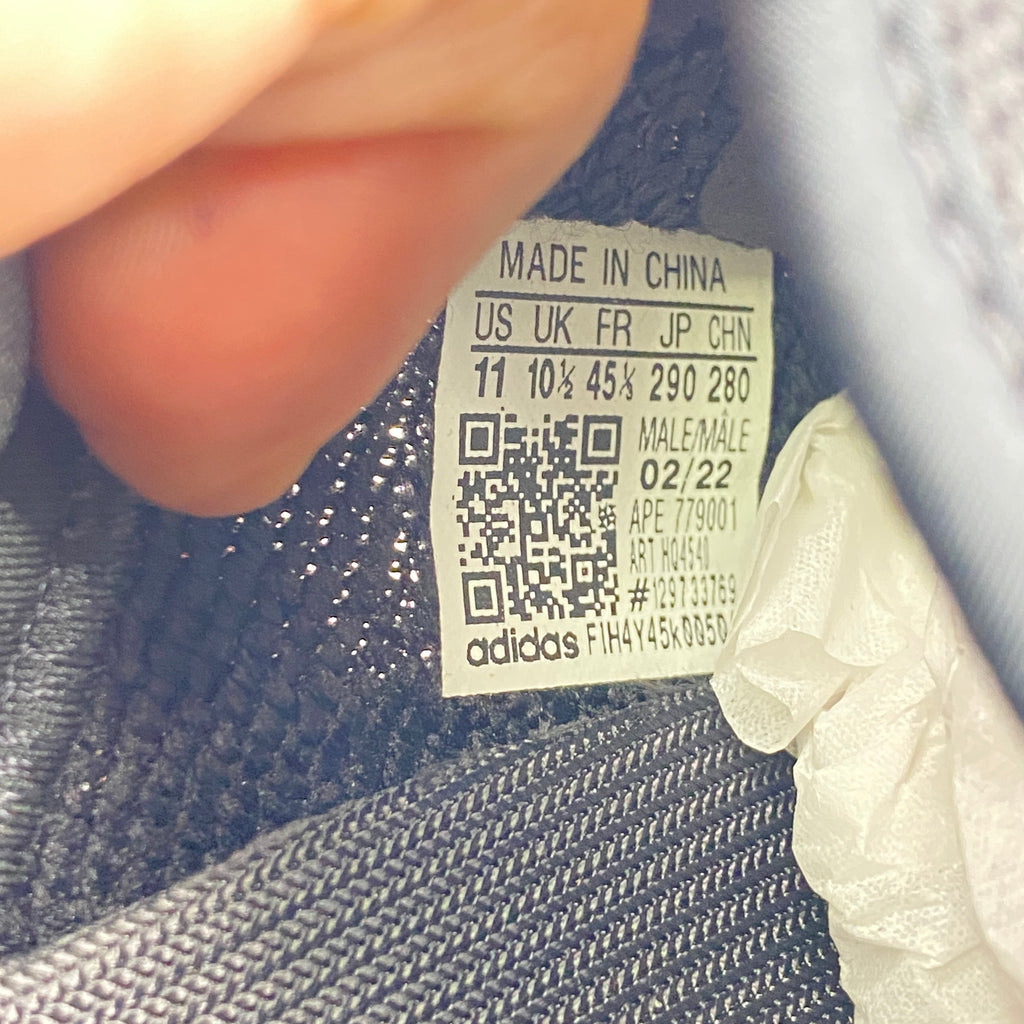 Yeezy 350 v2 "Onyx" 2022 New Size 11