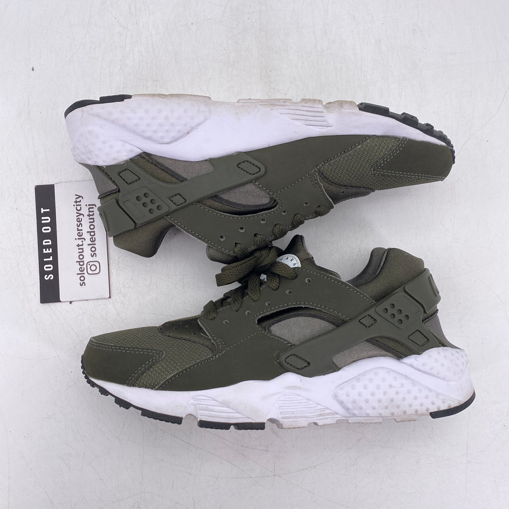 Nike (GS) Huarache Run "Cargo Khaki" 2017 Used Size 6Y