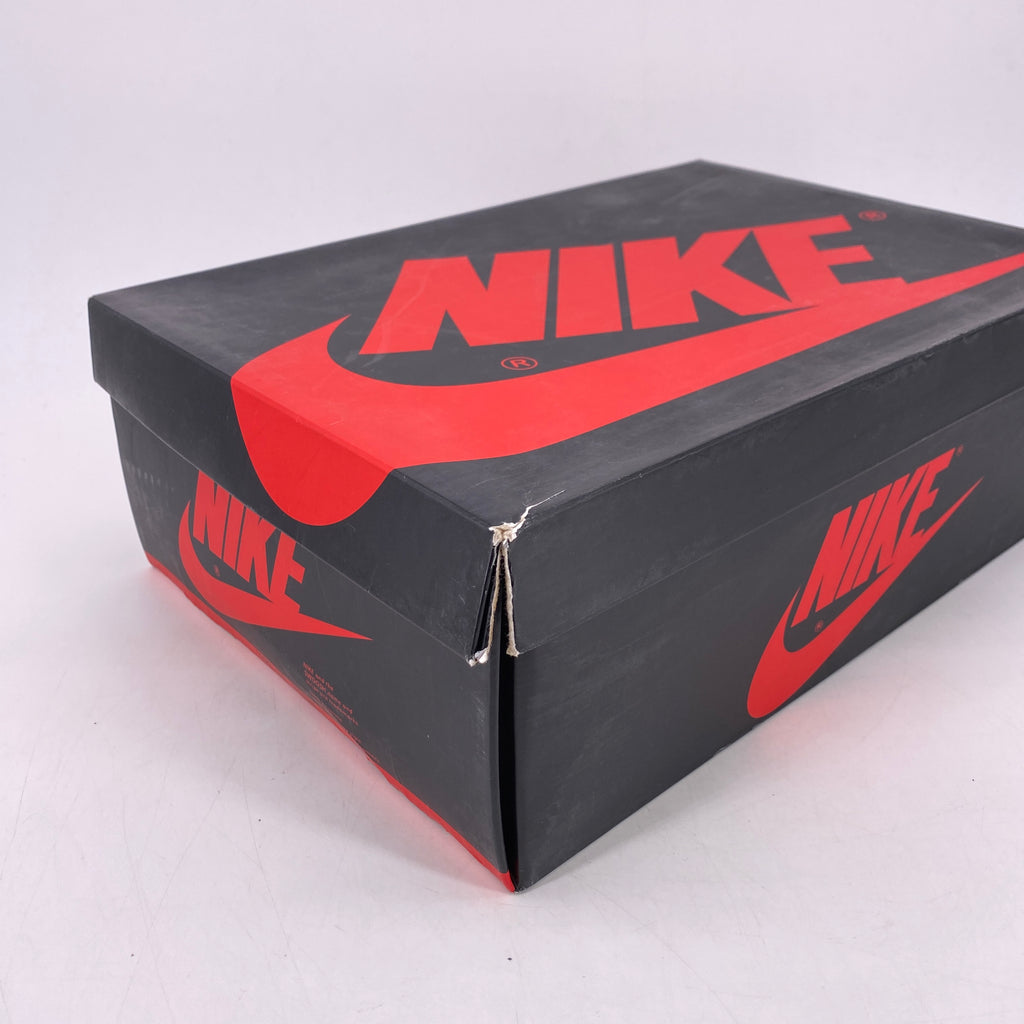 Air Jordan 1 Retro High OG "Knicks" 2013 Used Size 11.5