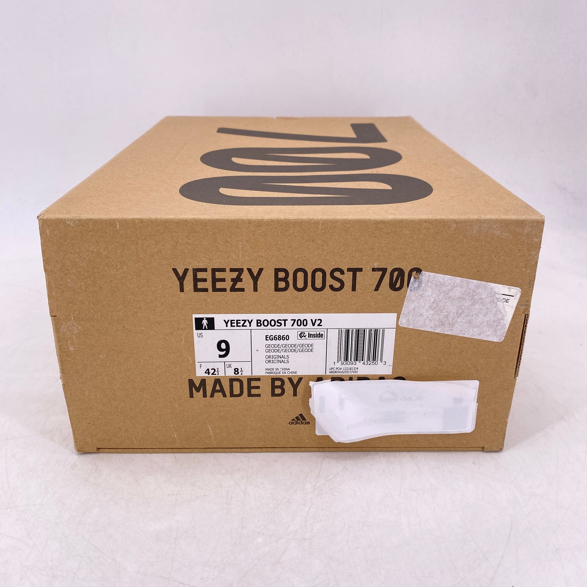 Yeezy 700 v2 &quot;Geode&quot; 2019 Used Size 9