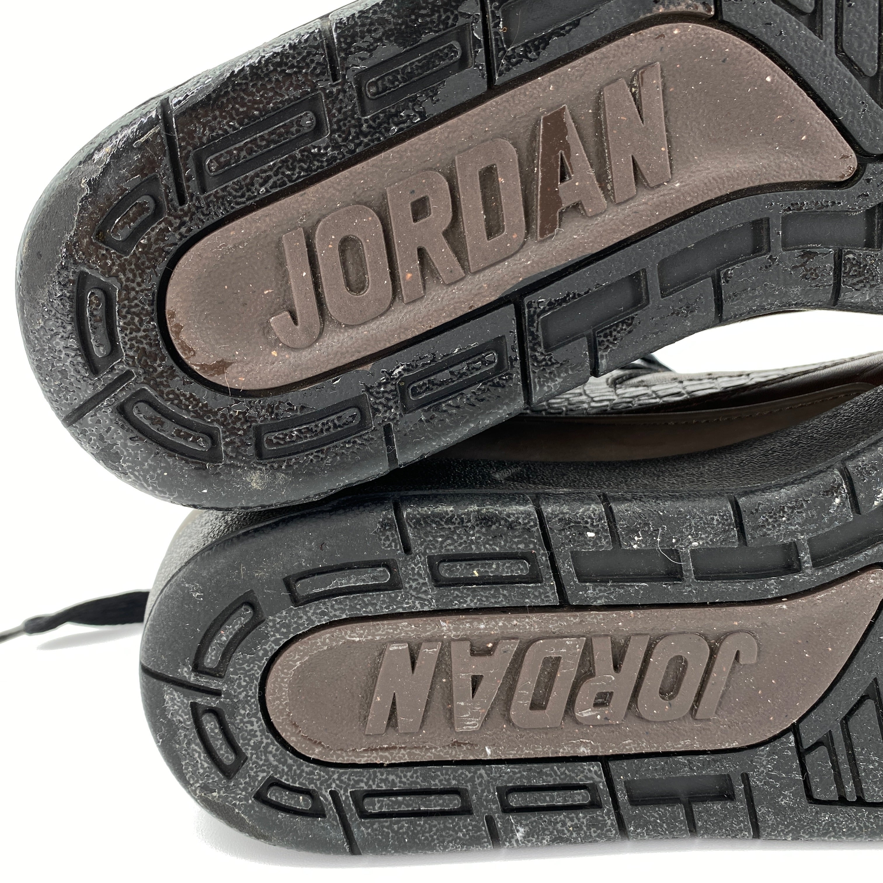 Air Jordan 2 Retro &quot;BIN 23&quot; 2010 Used Size 8.5