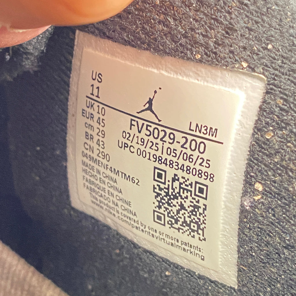 Air Jordan 4 Retro "Cave Stone" 2025 Used Size 11