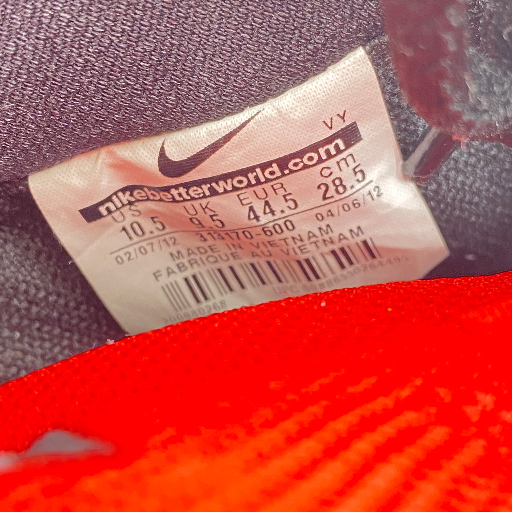Nike Dunk Low SB "Supreme Red" 2012 Used Size 10.5