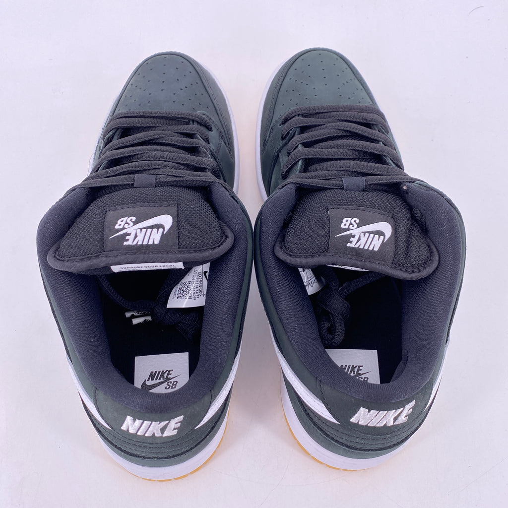 Nike SB Dunk Low "Black Gum" 2023 New Size 8.5