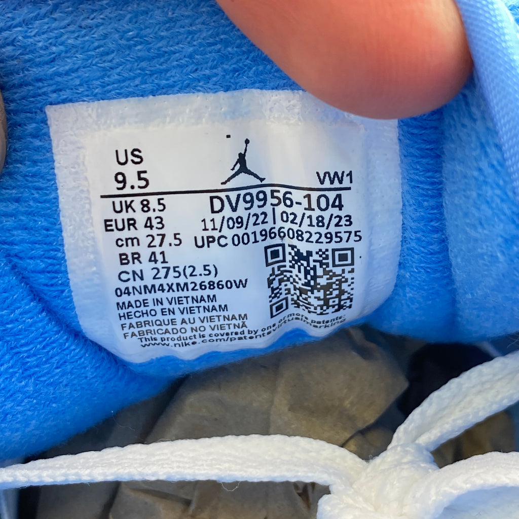 Air Jordan 2 Retro "Unc" 2023 Used Size 9.5