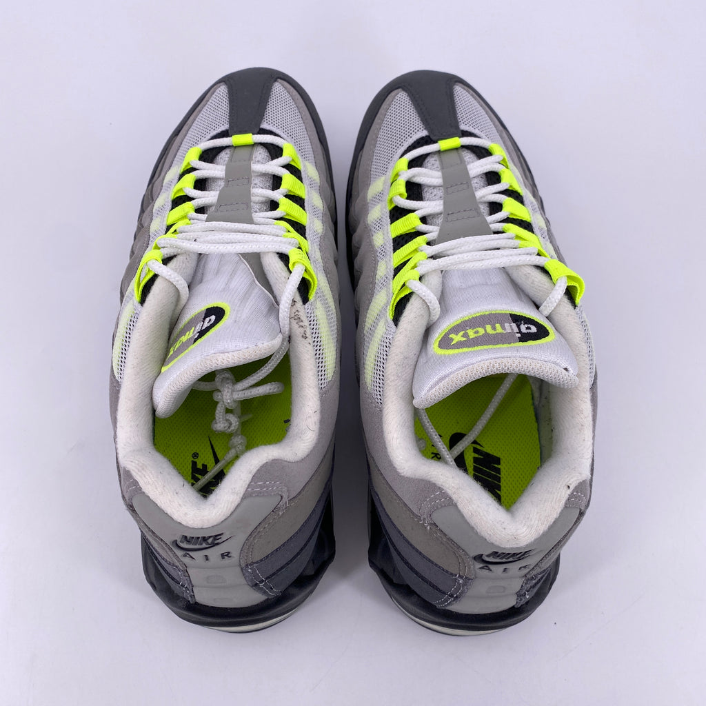 Nike Air Max 95 "Neon" 2025 Used Size 11.5