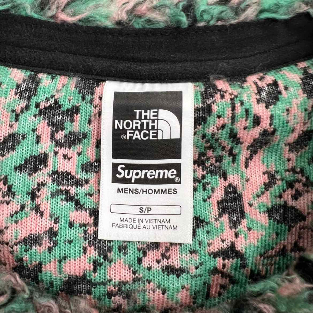 Supreme Crewneck Sweater "TNF HIGH PILE FLEECE" Green Used Size S