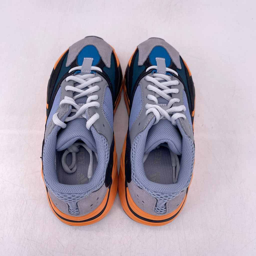 Yeezy 700 "Wash Orange" 2021 Used Size 6.5