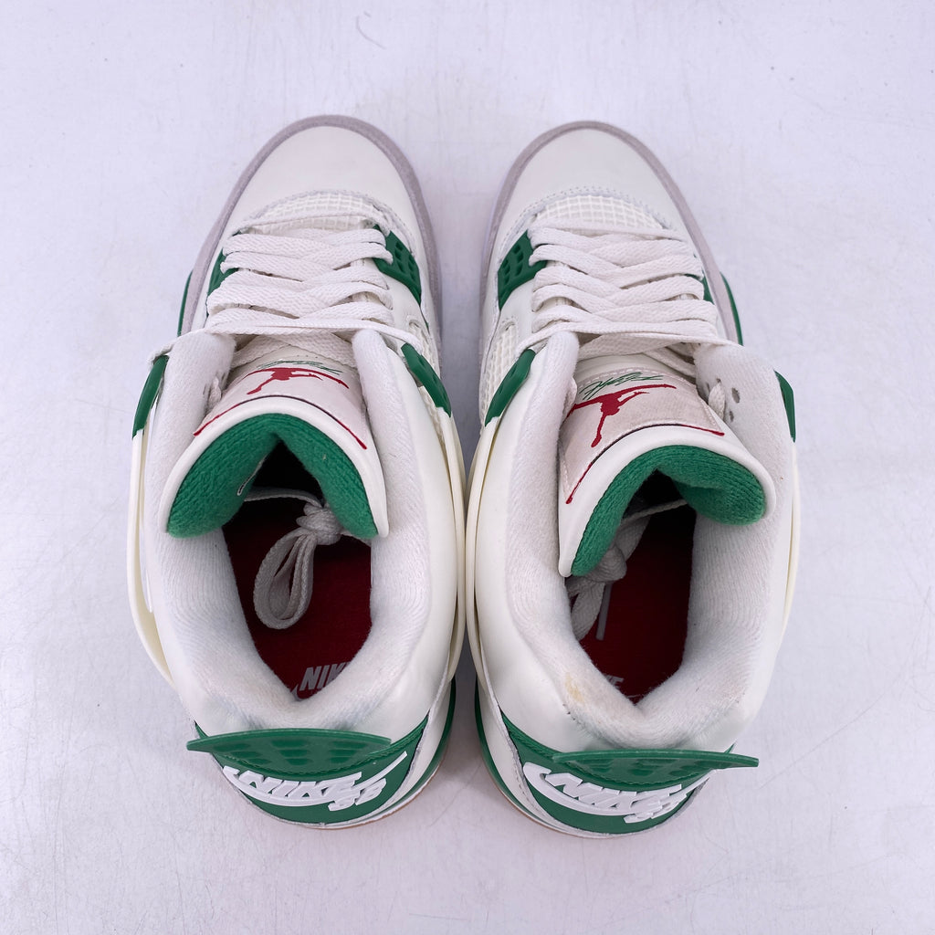 Air Jordan 4 Retro "Pine Green" 2023 Used Size 8.5