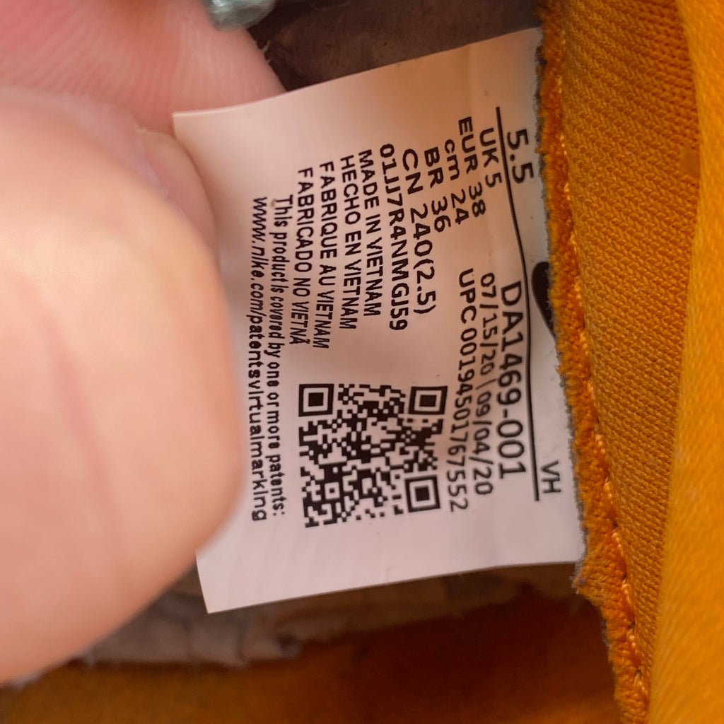 Nike Dunk Low "Ceramic" 2020 Used Size 5.5