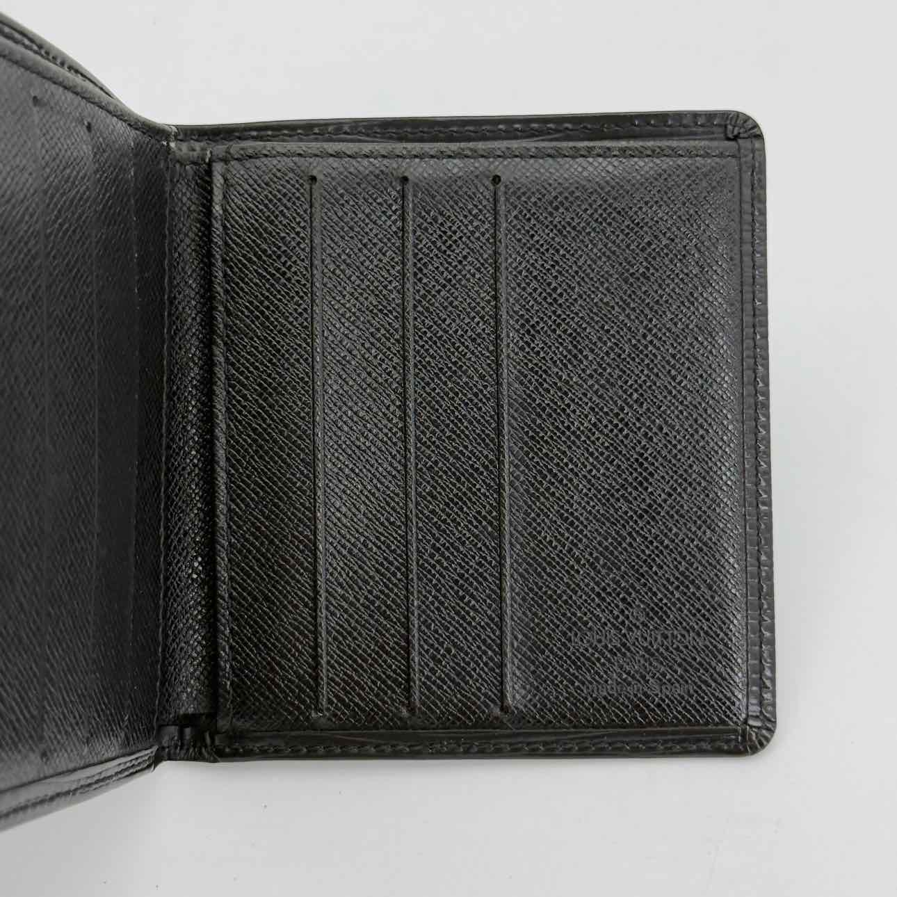 Louis Vuitton Wallet &quot;EPI&quot; Used Black Size OS