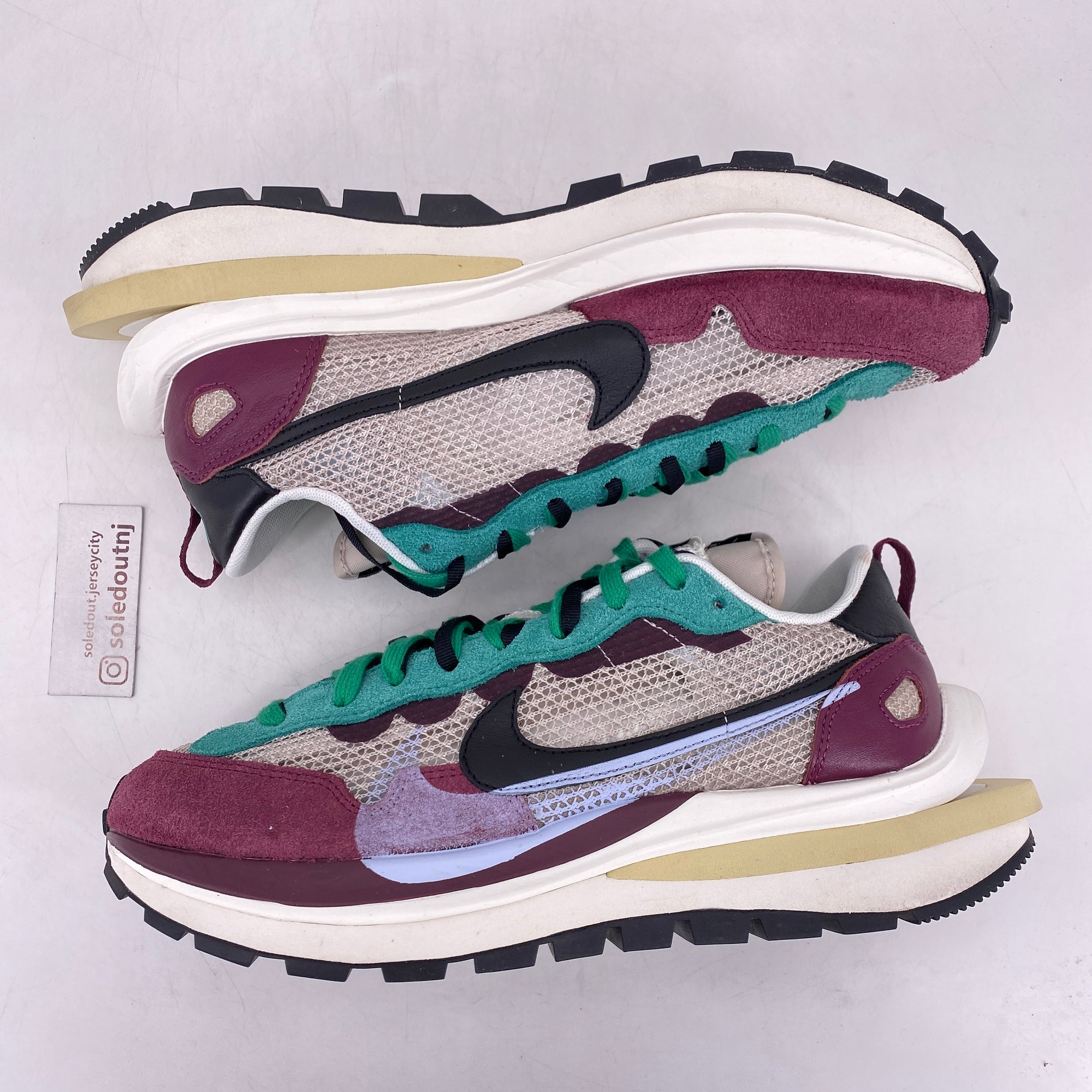 Nike Vaporwaffle / Sacai &quot;Villain Red&quot; 2020 Used Size 10