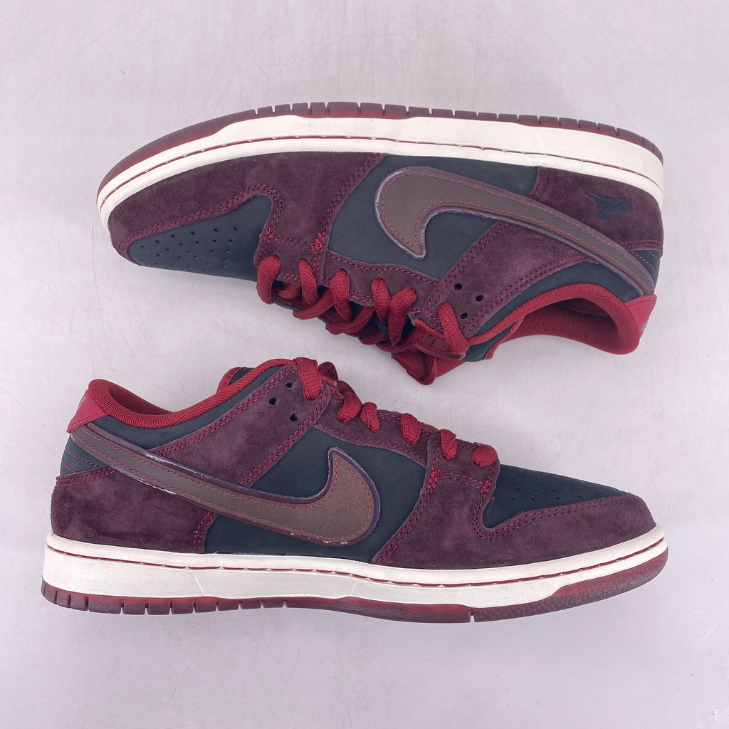 Nike SB Dunk Low "Riot Skateshop" 2025 New Size 9.5
