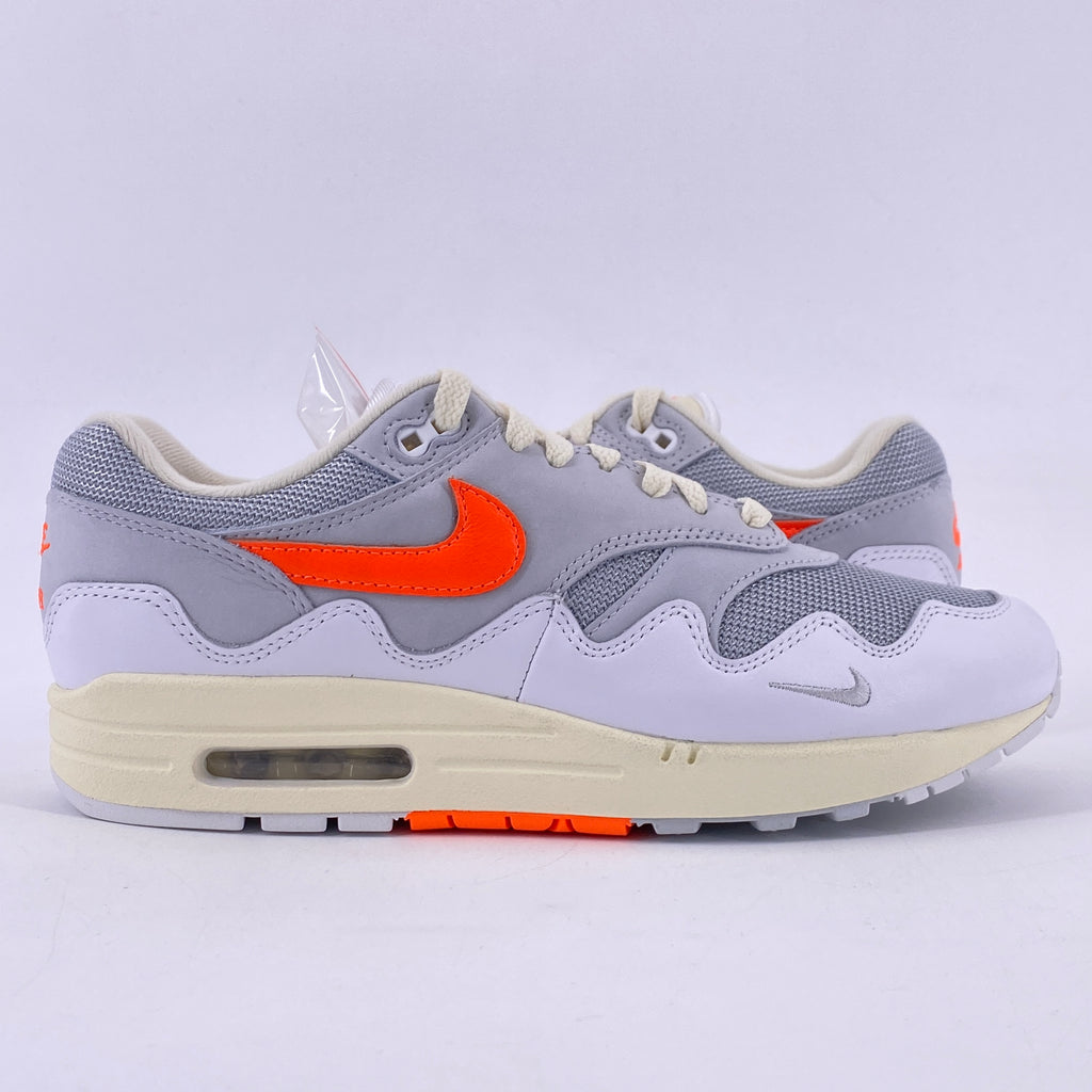 Nike Air Max 1 / Patta "Waves White Hyper Crimson" 2026 New Size 8.5