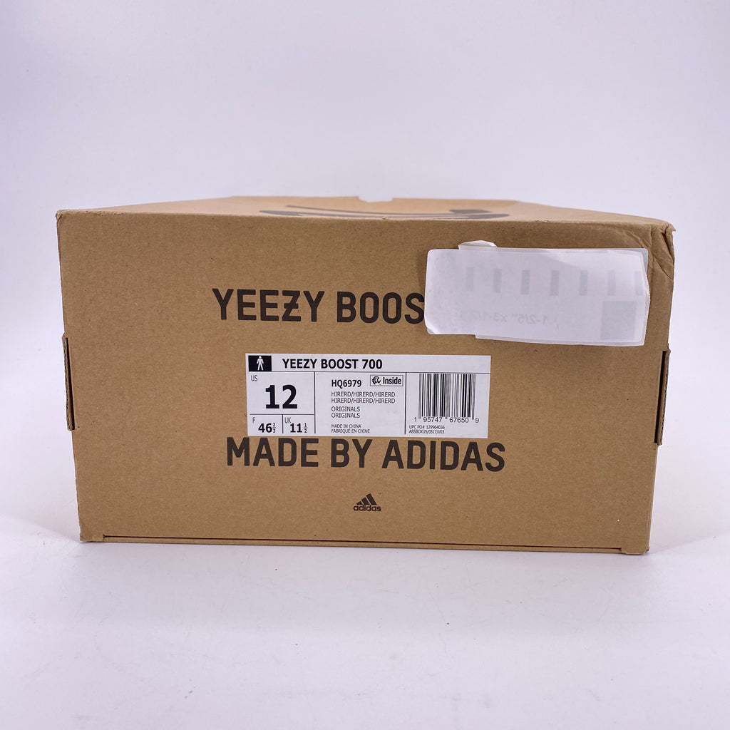 Yeezy 700 "Hi-Res Red" 2022 Used Size 12