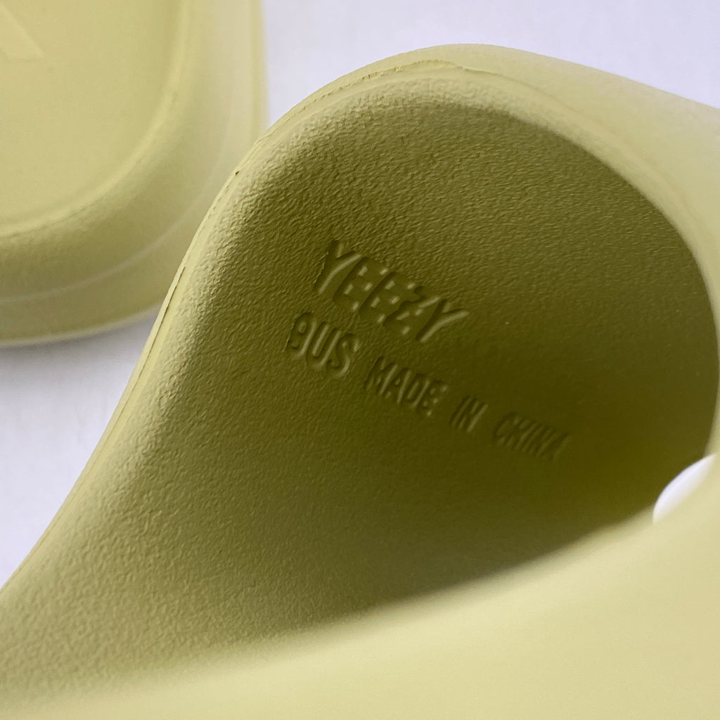 Yeezy Slide "Resin" 2022 New Size 9