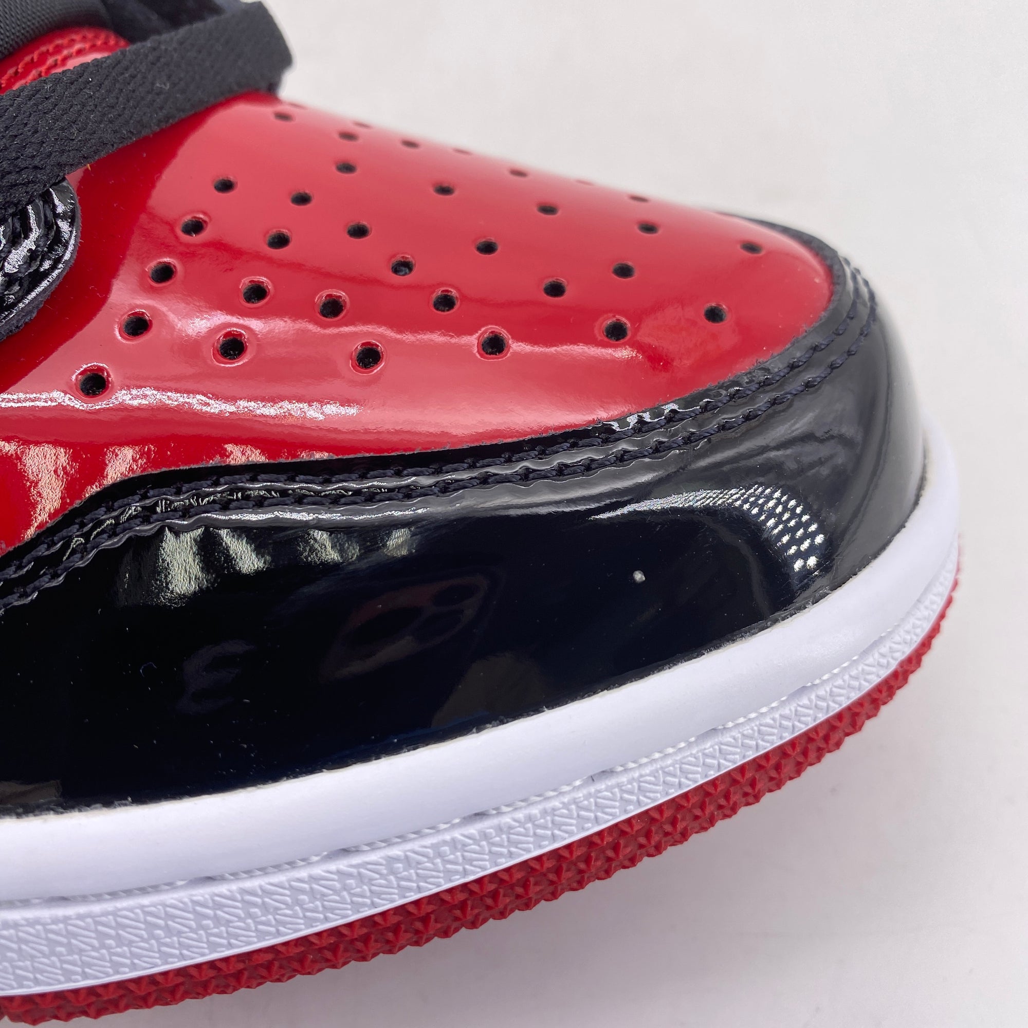 Air Jordan 1 Retro High &quot;Bred Patent&quot; 2021 New Size 8