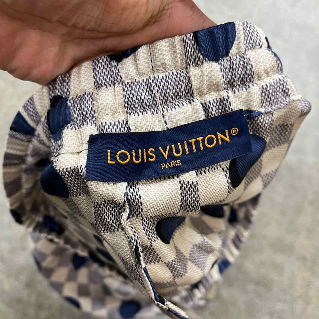 Louis Vuitton Shorts "DAMIER" White New Size 48