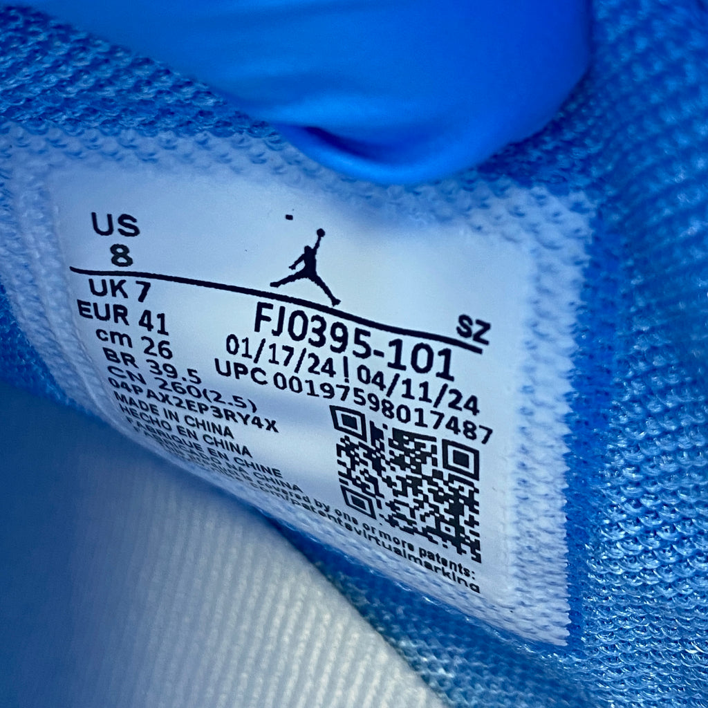 Air Jordan 17 Retro Low "University Blue" 2024 Used Size 8