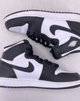 Air Jordan (GS) 1 Retro High OG "Black White" 2014 Used Size 7Y