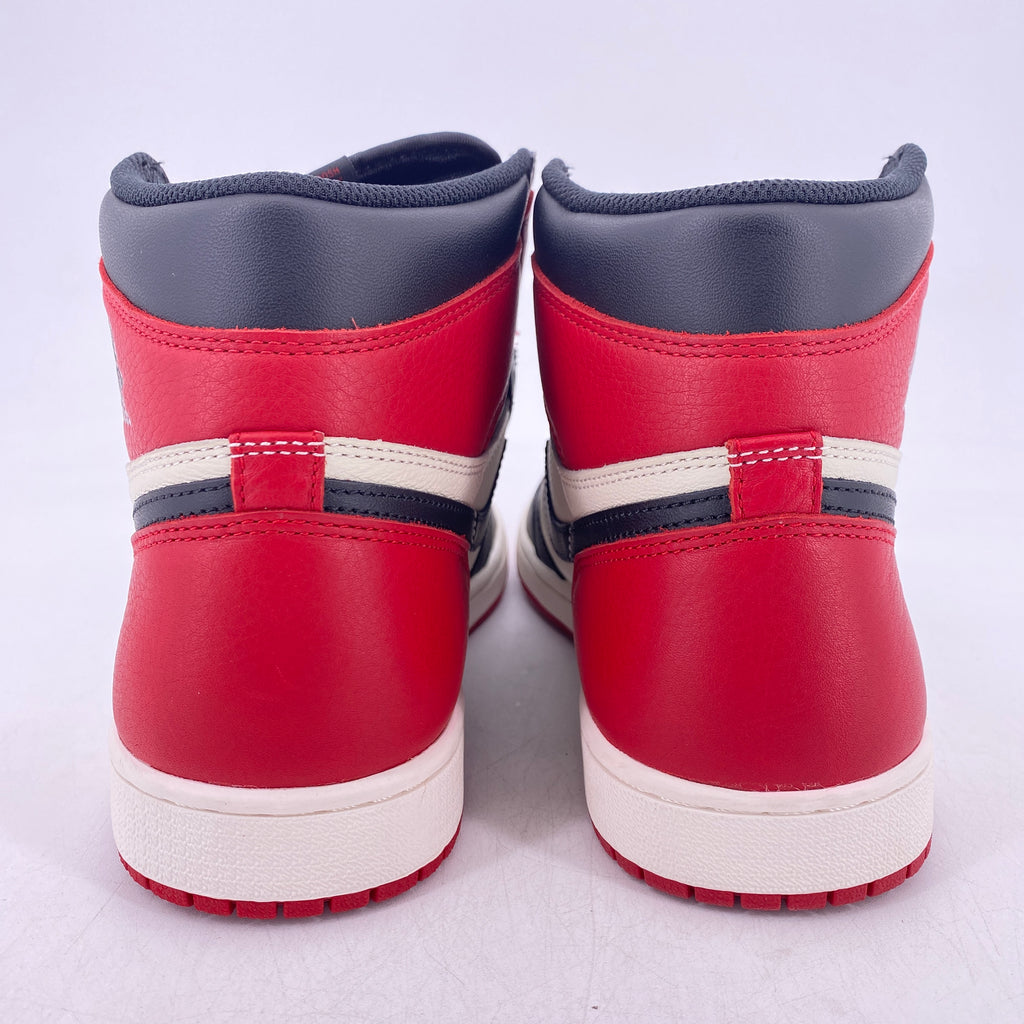 Air Jordan 1 Retro High OG "Bred Toe" 2018 New Size 10.5