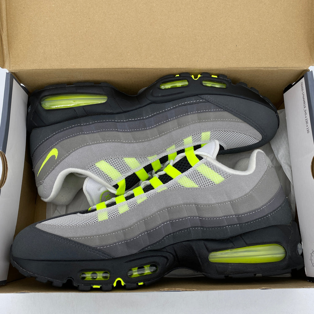 Nike Air Max 95 "Neon" 2025 Used Size 13