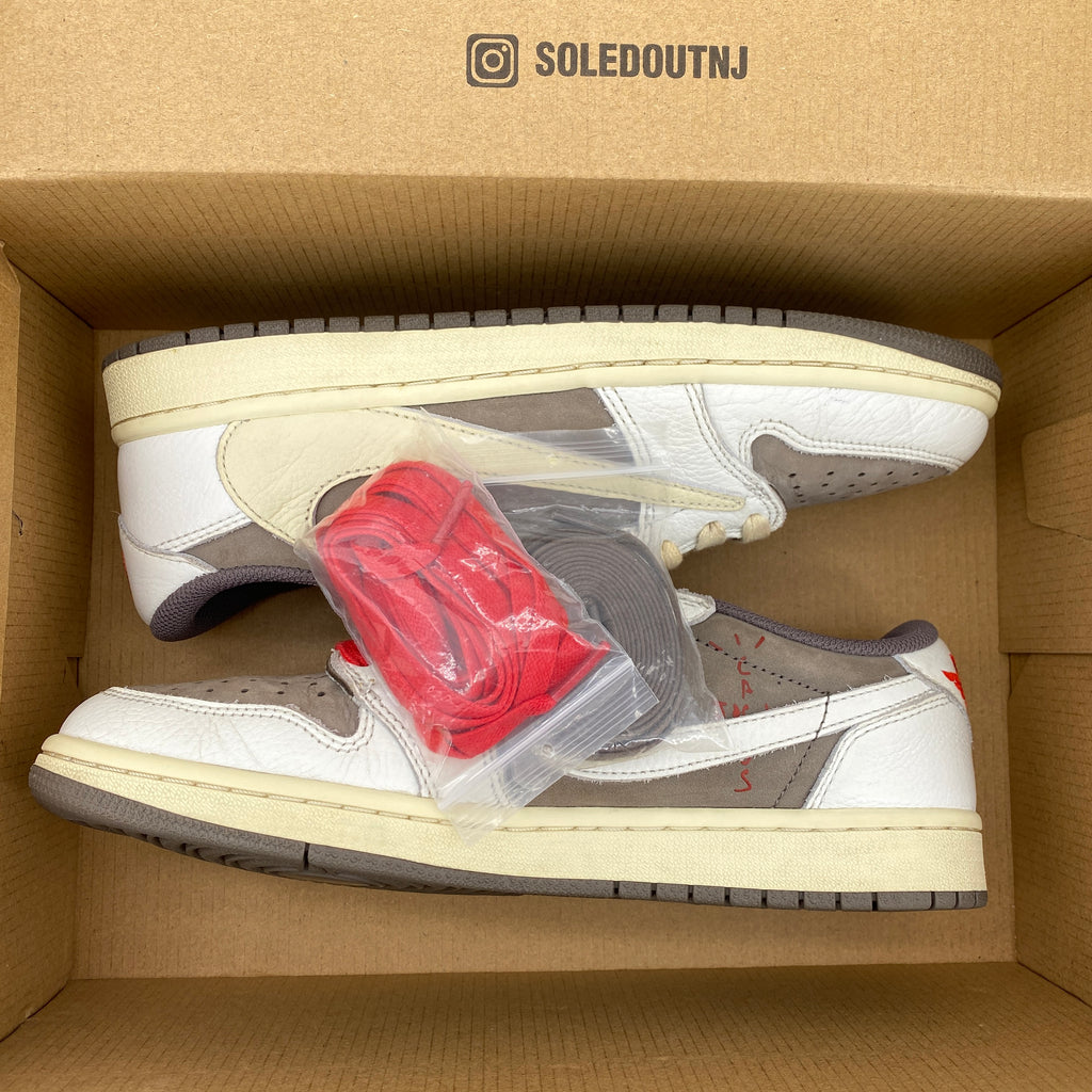 Air Jordan 1 Retro Low "Travis Reverse Mocha" 2022 Used Size 8