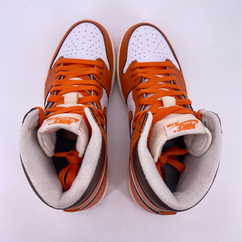 Air Jordan (W) 1 Retro High OG "Starfish" 2022 Used Size 10W