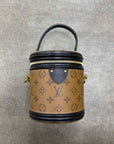 Louis Vuitton Shoulder Bag "BEAUTY CASE" Used Brown