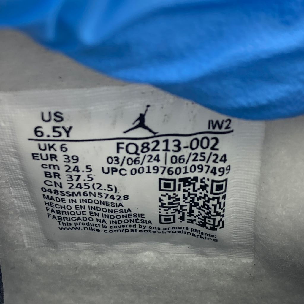 Air Jordan (GS) 4 Retro "Fear" 2024 New Size 6.5Y