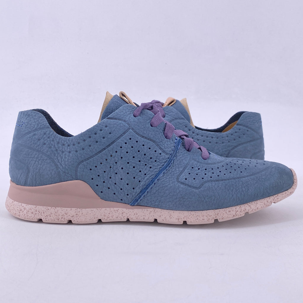 UGG (W) Tye "Blue"  New Size 9W