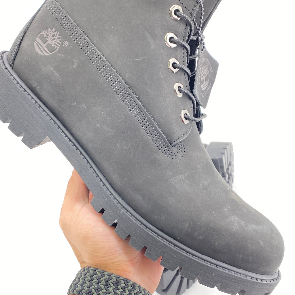 Timberland 6 Inch Boot "Black"  New Size 11.5
