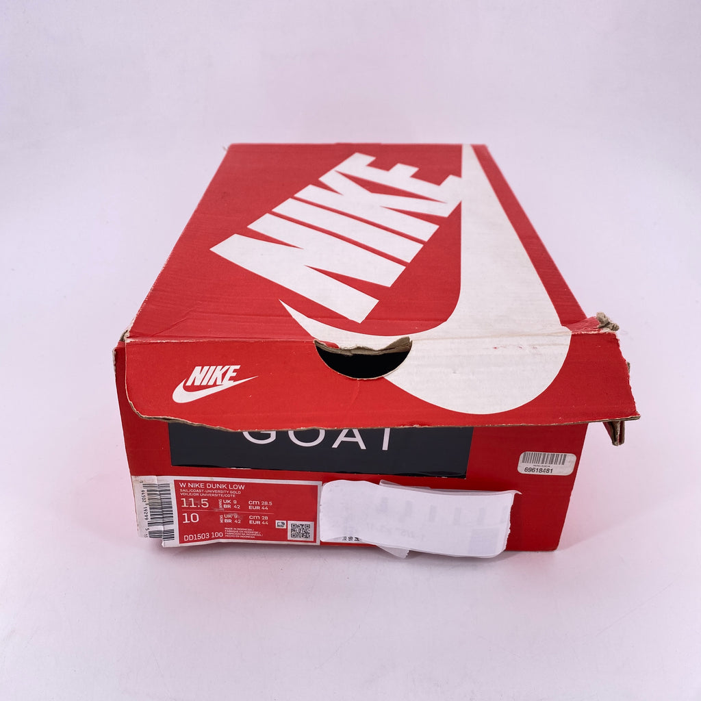 Nike (W) Dunk Low "Coast" 2021 Used Size 11.5W