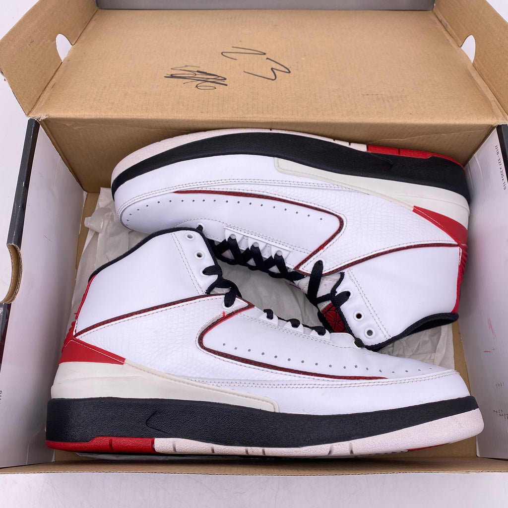 Air Jordan 2 Retro "White Varsity Red" 2010 Used Size 8.5