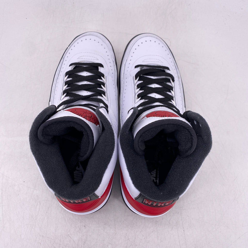 Air Jordan 2 Retro "Chicago" 2024 Used Size 9