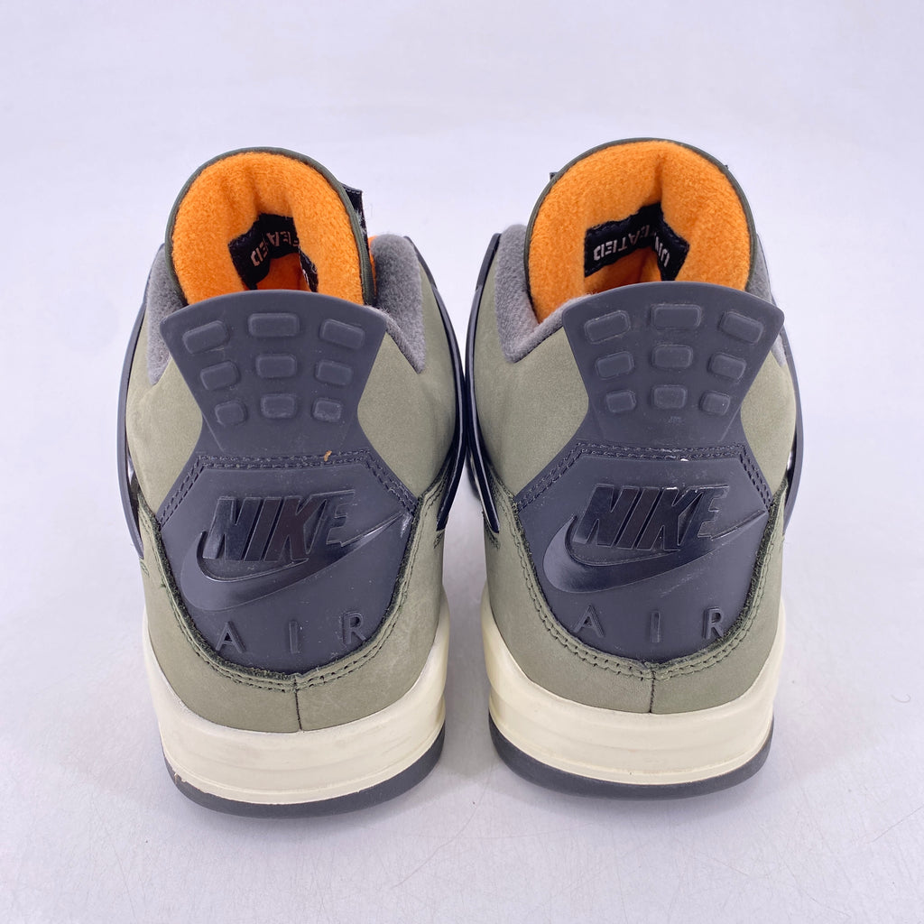 Air Jordan 4 Retro "Undefeated" 2025 Used Size 8