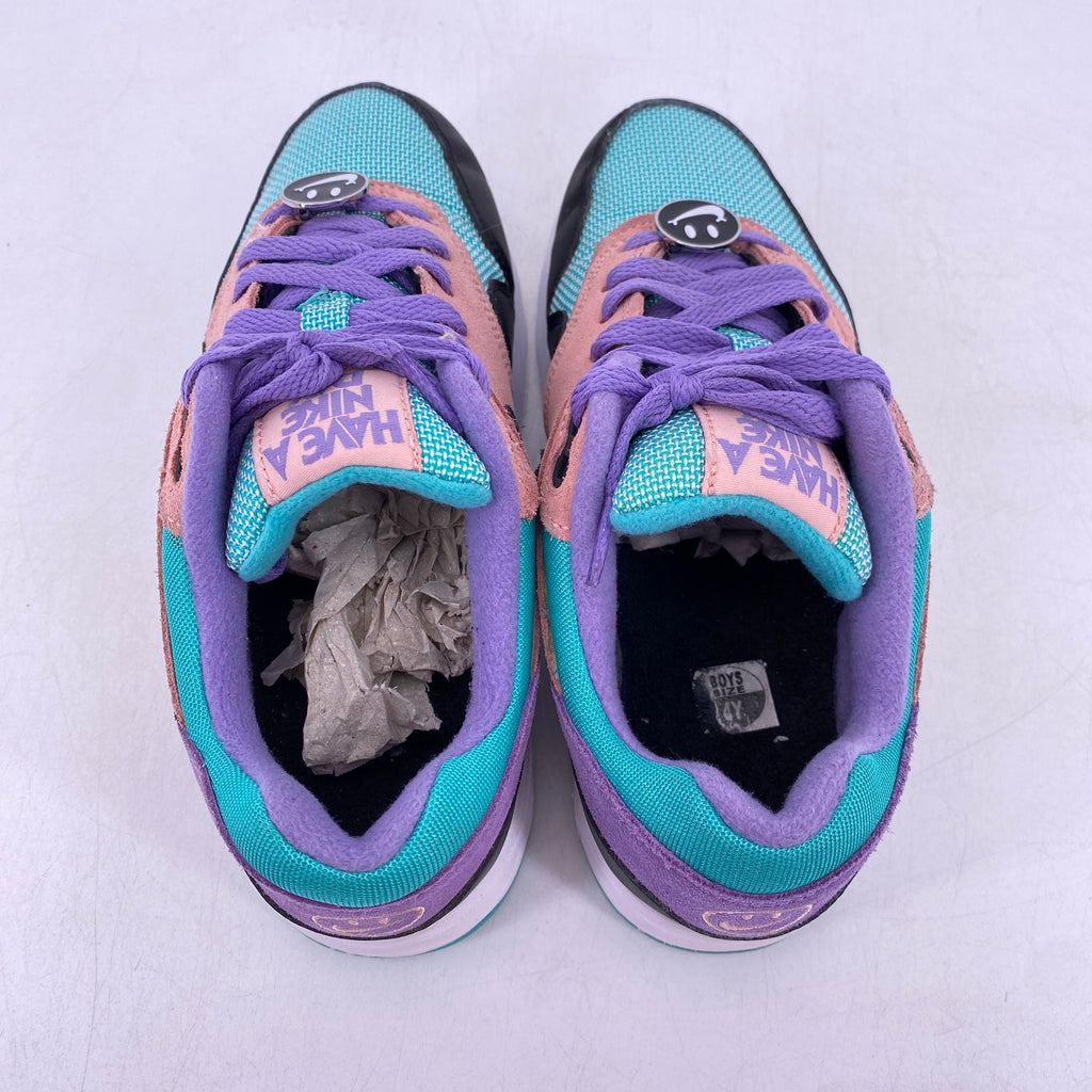 Nike Air Max 1 (GS) "Have A Nike Day" 2019 Used Size 4Y