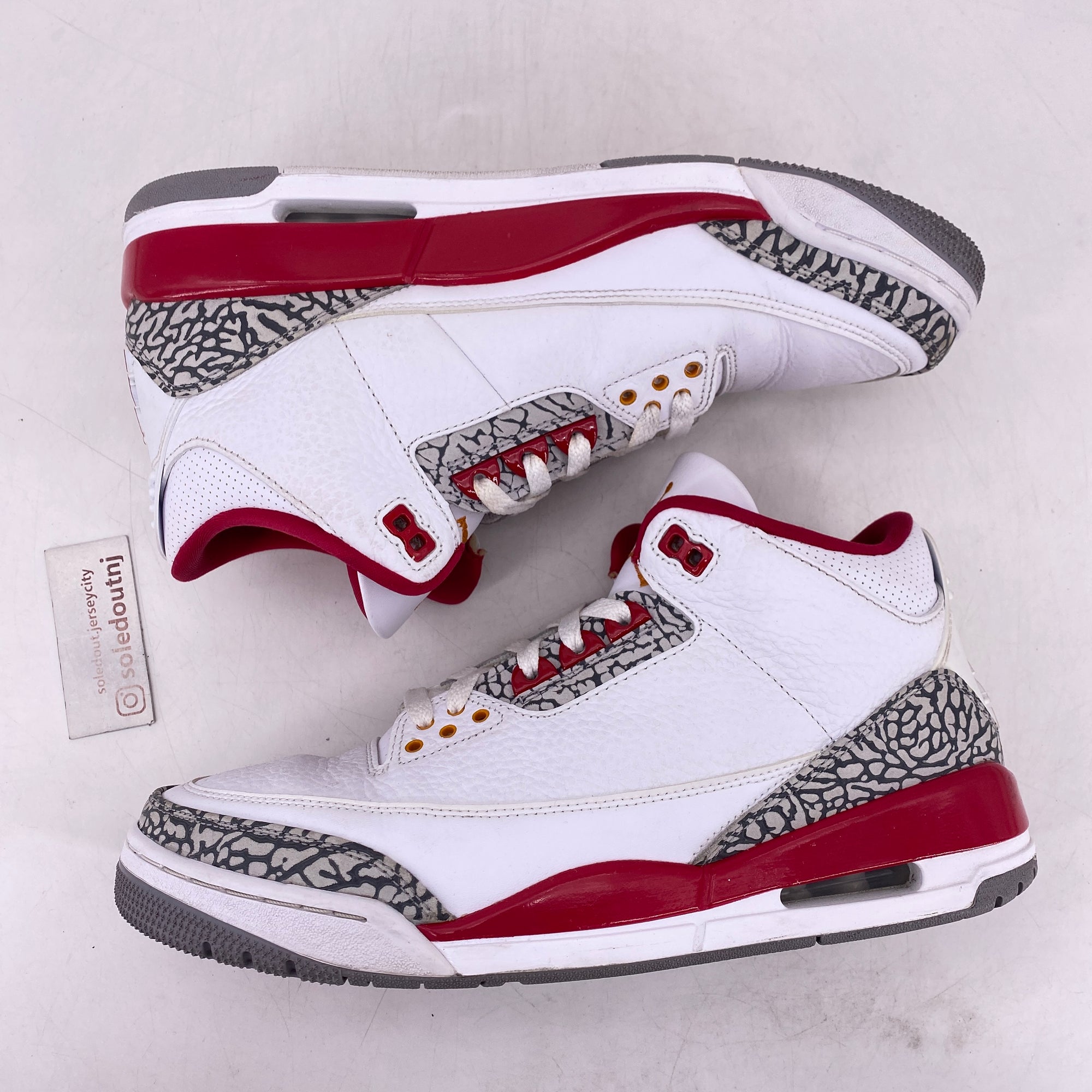 Air Jordan 3 Retro &quot;Cardinal&quot; 2022 Used Size 10.5