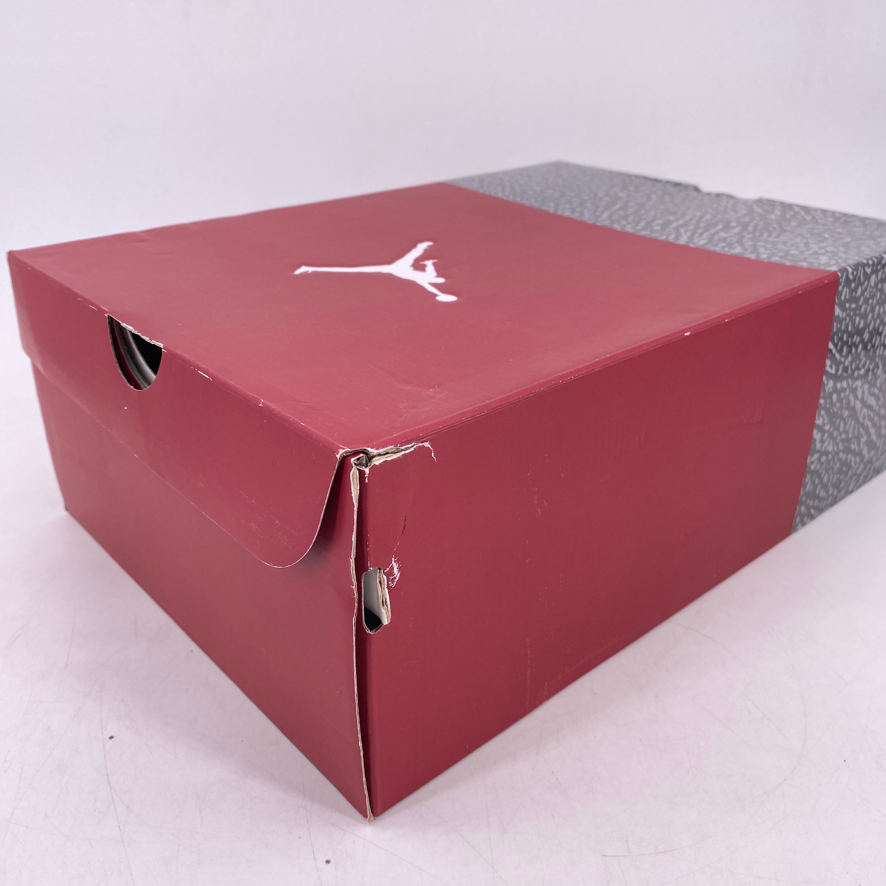 Air Jordan 3 Retro &quot;Cardinal&quot; 2022 Used Size 9