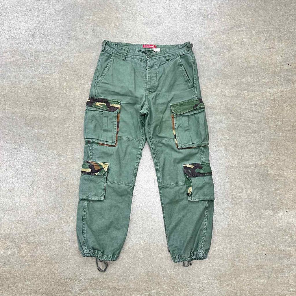 Supreme Pants "CAMO" Olive Used Size 30