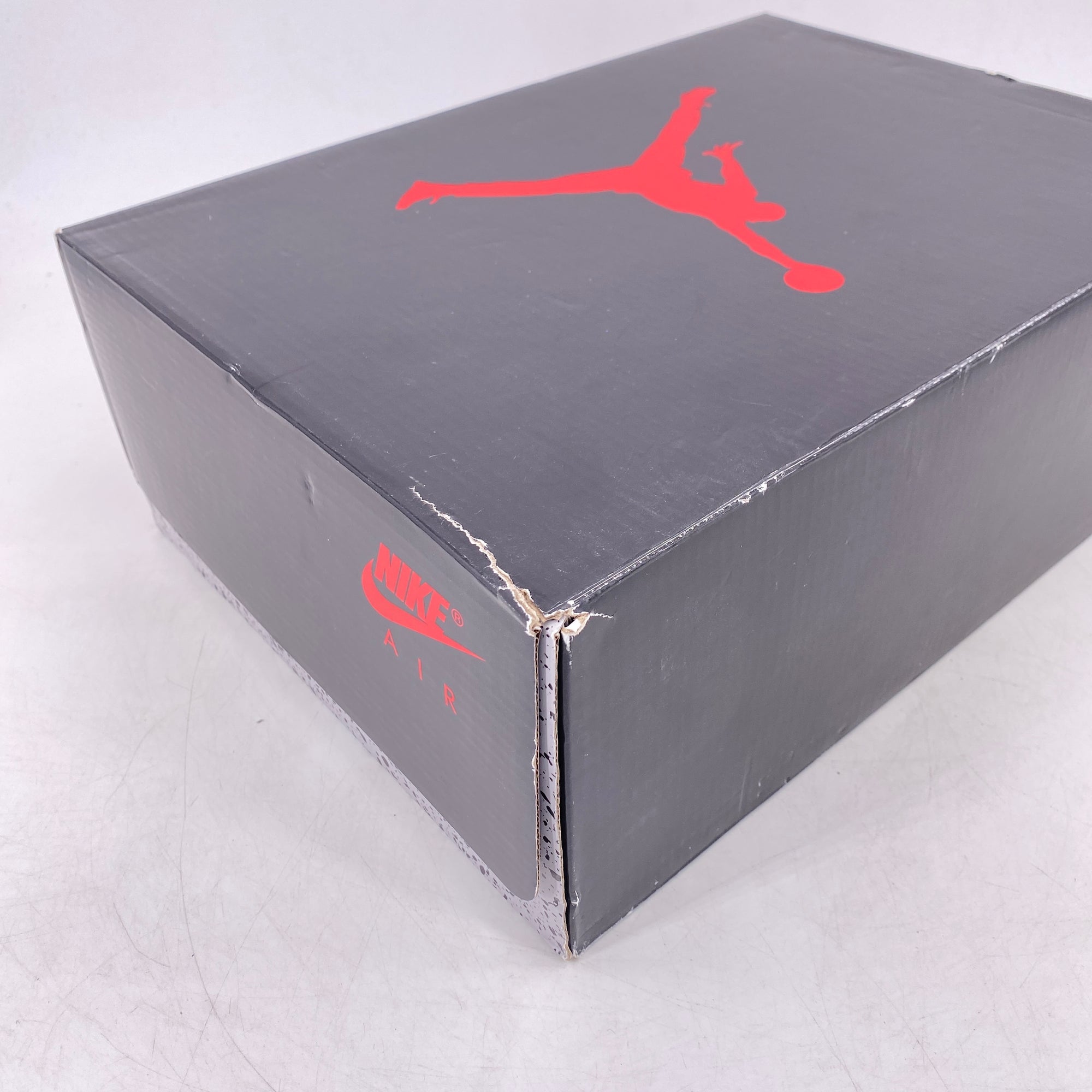 Air Jordan 5 Retro &quot;Fire Red&quot; 2020 Used Size 9.5