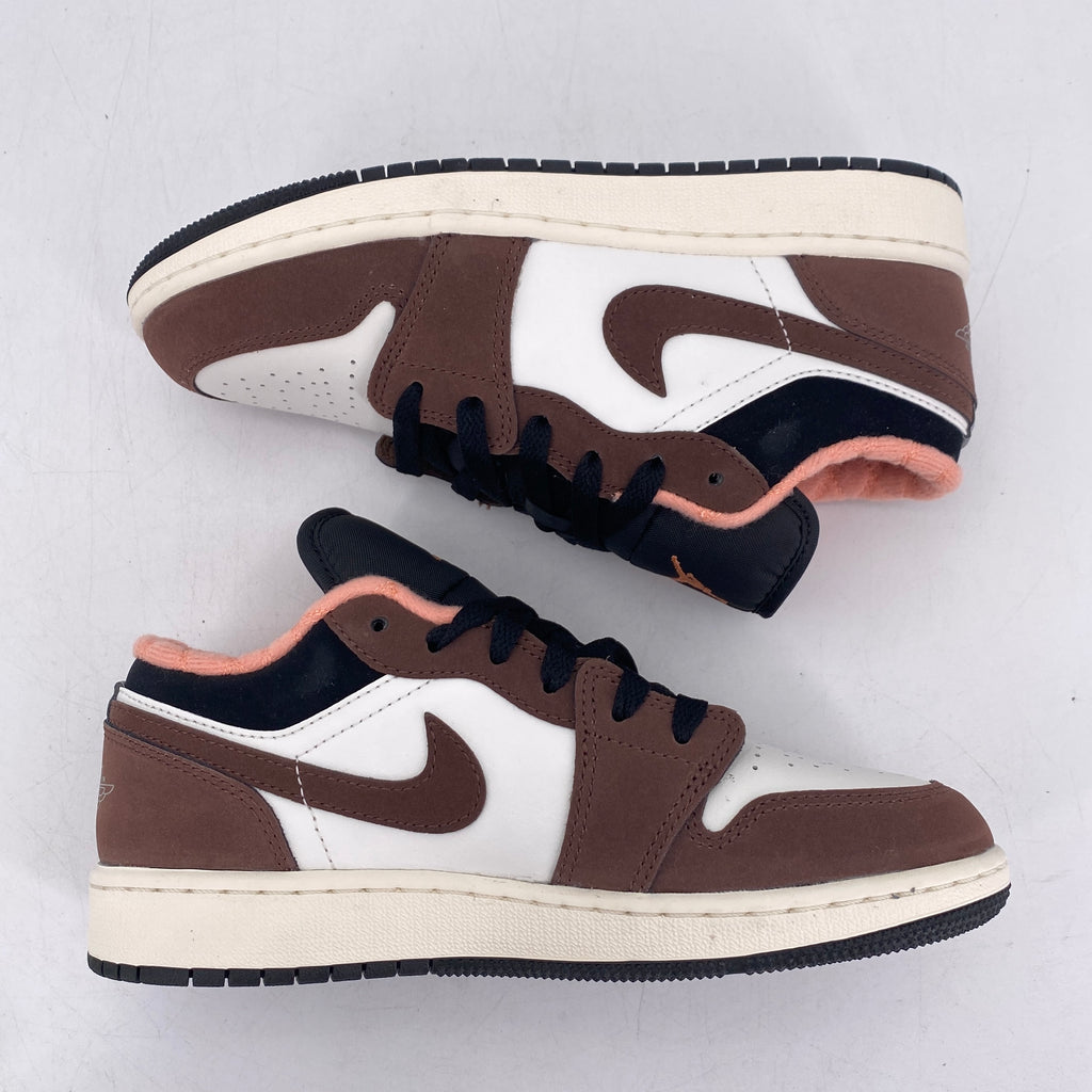 Air Jordan (GS) 1 Low "Mocha" 2021 New Size 4Y