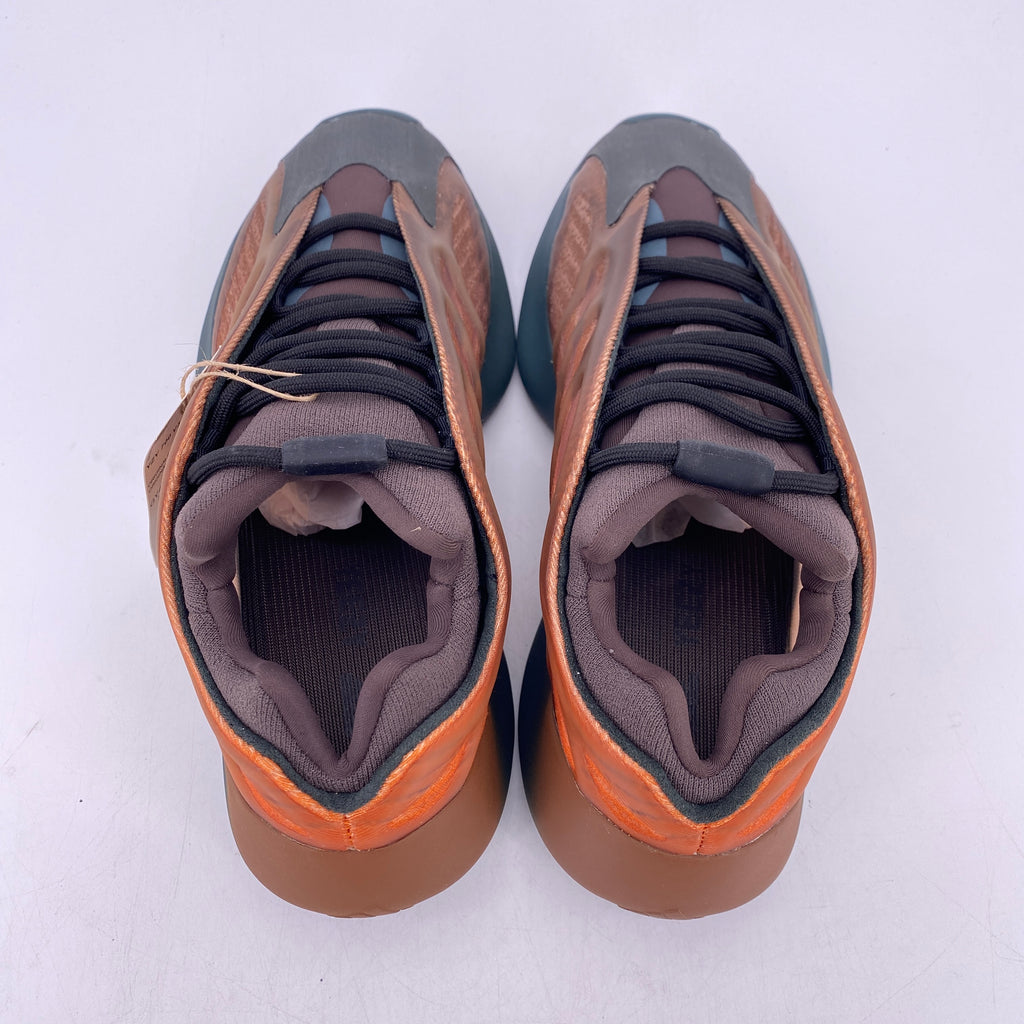 Yeezy 700 v3 "Copper Fade" 2021 New Size 8