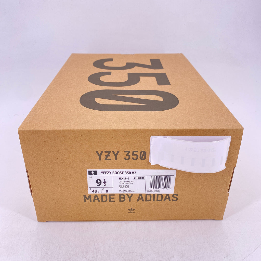 Yeezy 350 v2 "Onyx" 2022 New Size 9.5
