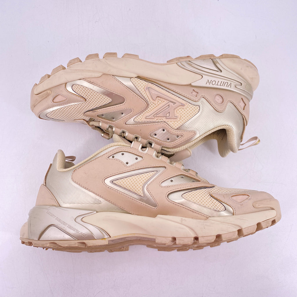 Louis Vuitton Tatic Runner "Tan"  Used Size 8LV