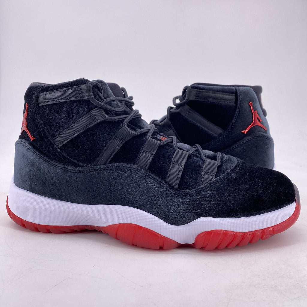 Air Jordan (W) 11 Retro "Bred Velvet" 2024 Used Size 10.5W